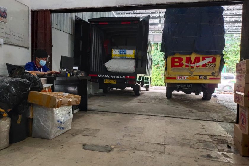 EKSPEDISI KARGO, Cargo Kirim Barang MURAH, PAPUA, AMBON
