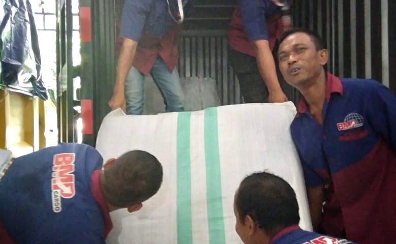 EKSPEDISI KARGO, Cargo Kirim Barang MURAH, PAPUA, AMBON