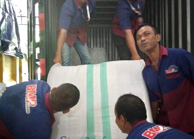 EKSPEDISI KARGO, Cargo Kirim Barang MURAH, PAPUA, AMBON